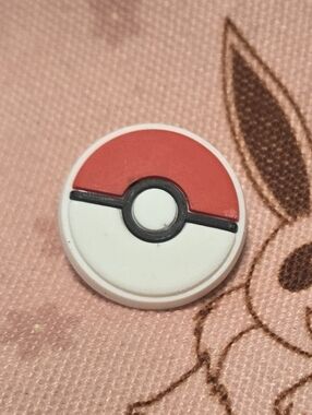 3/$10 Poké Ball Croc Charm – Classic Pokémon Jibbit (White Back)